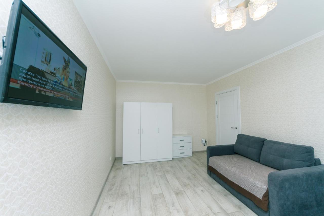 New Apartment On Starokyivska 1/5 Eksteriør bilde